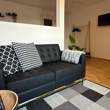 Feelgood 60, Modernes 1 Raum In Barleben, Bei Magdeburg, Inklusive Parkplatz Und Netflix, Nur 2 Km Bis Zur A2 Apartment