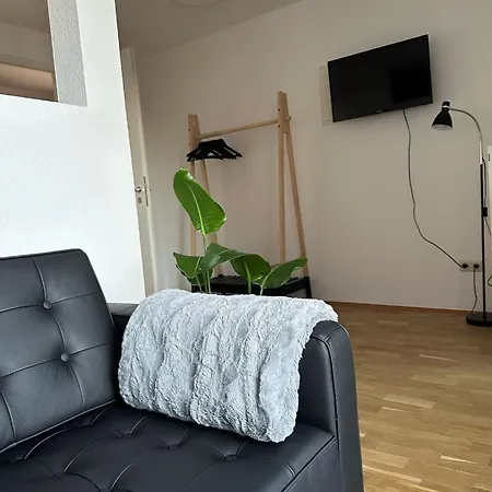 Apartment Feelgood 60, Modernes 1 Raum In Barleben, Bei Magdeburg, Inklusive Parkplatz Und Netflix, Nur 2 Km Bis Zur A2 *